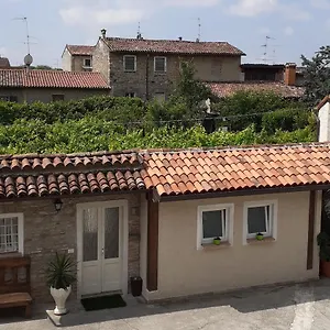 Vicolo Del Nido Couette-café