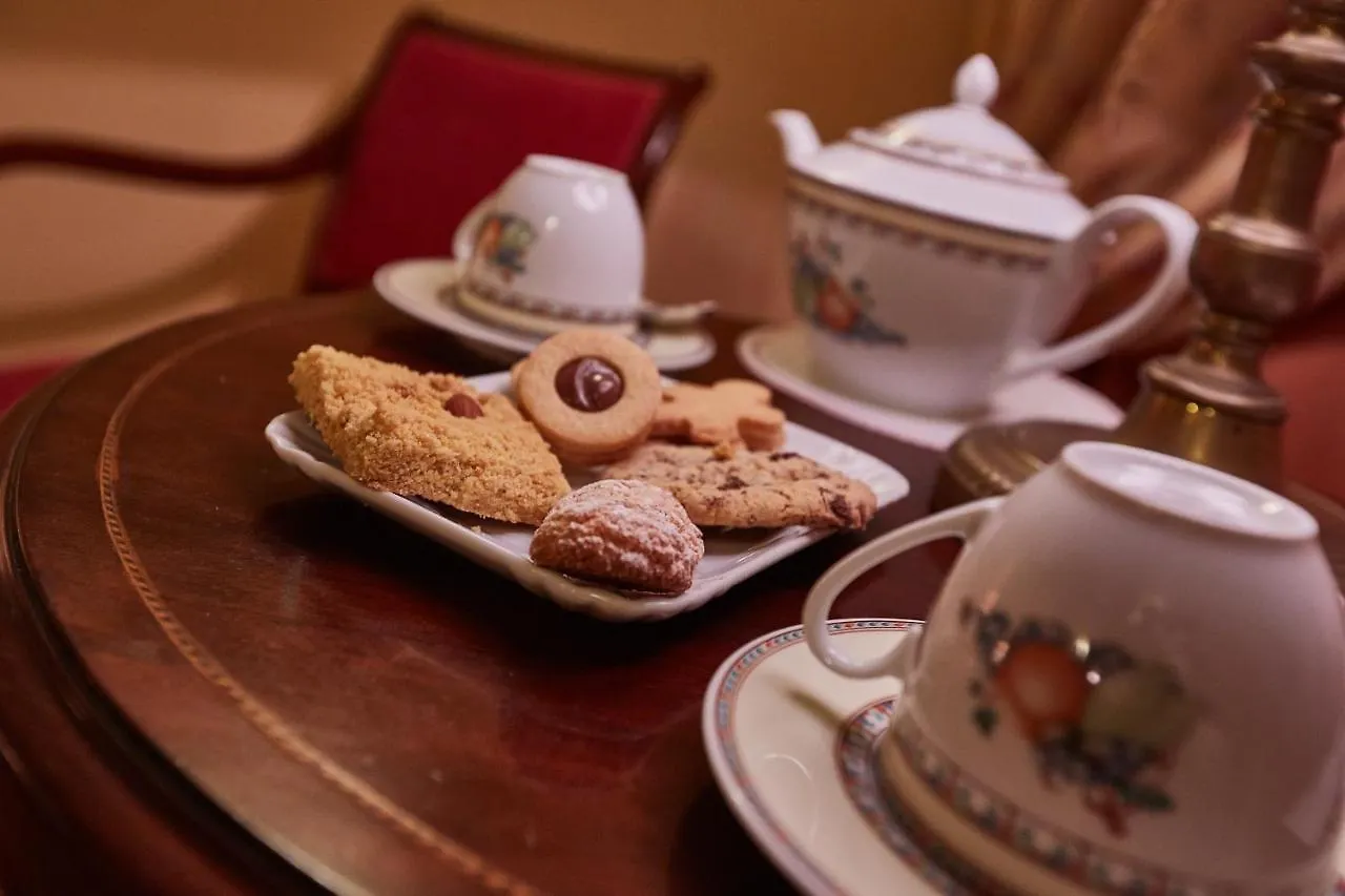 Albergo Trattoria Il Leone Pomponesco Otel
