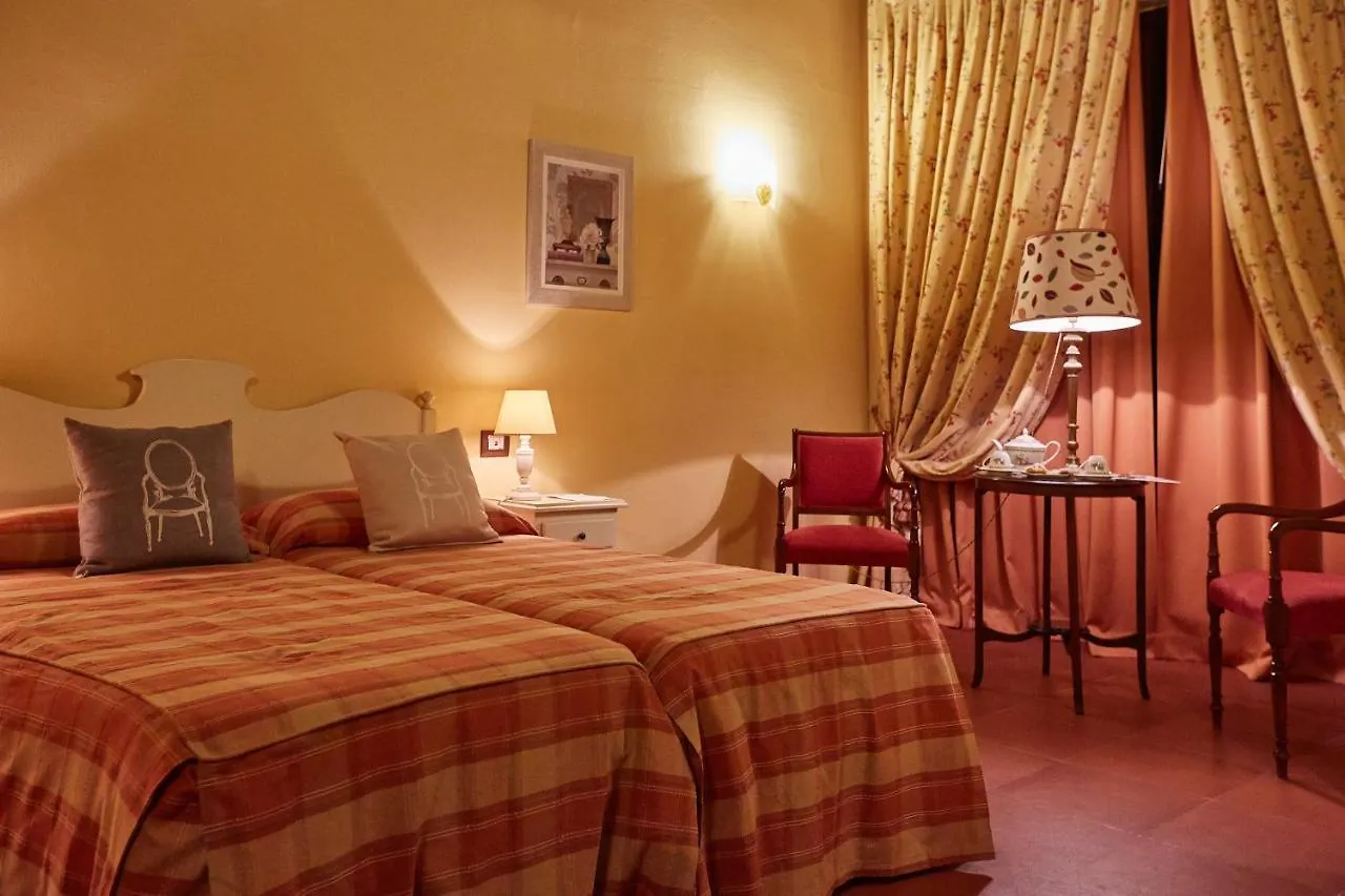 Albergo Trattoria Il Leone Pomponesco 3*,  Italien