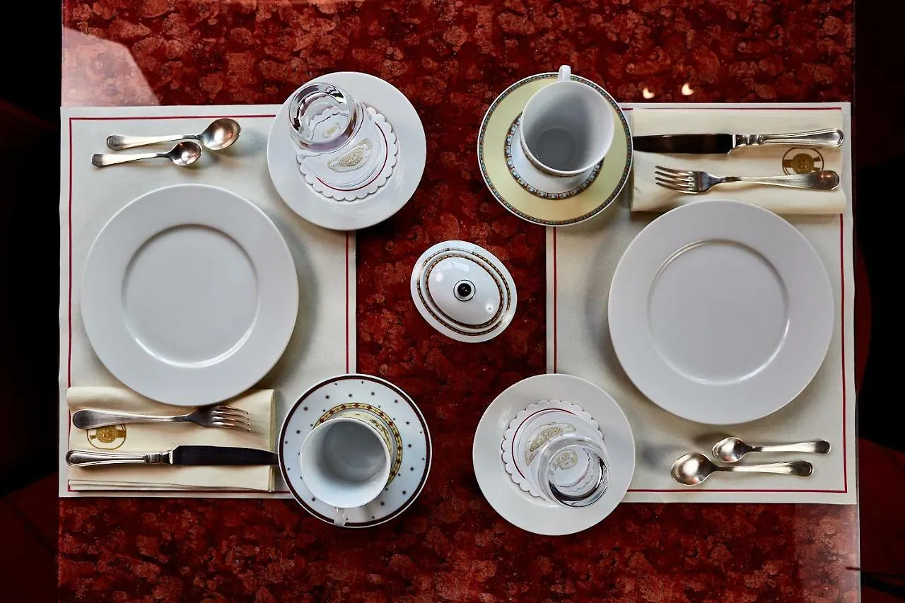 Albergo Trattoria Il Leone Pomponesco 3*,  Italien