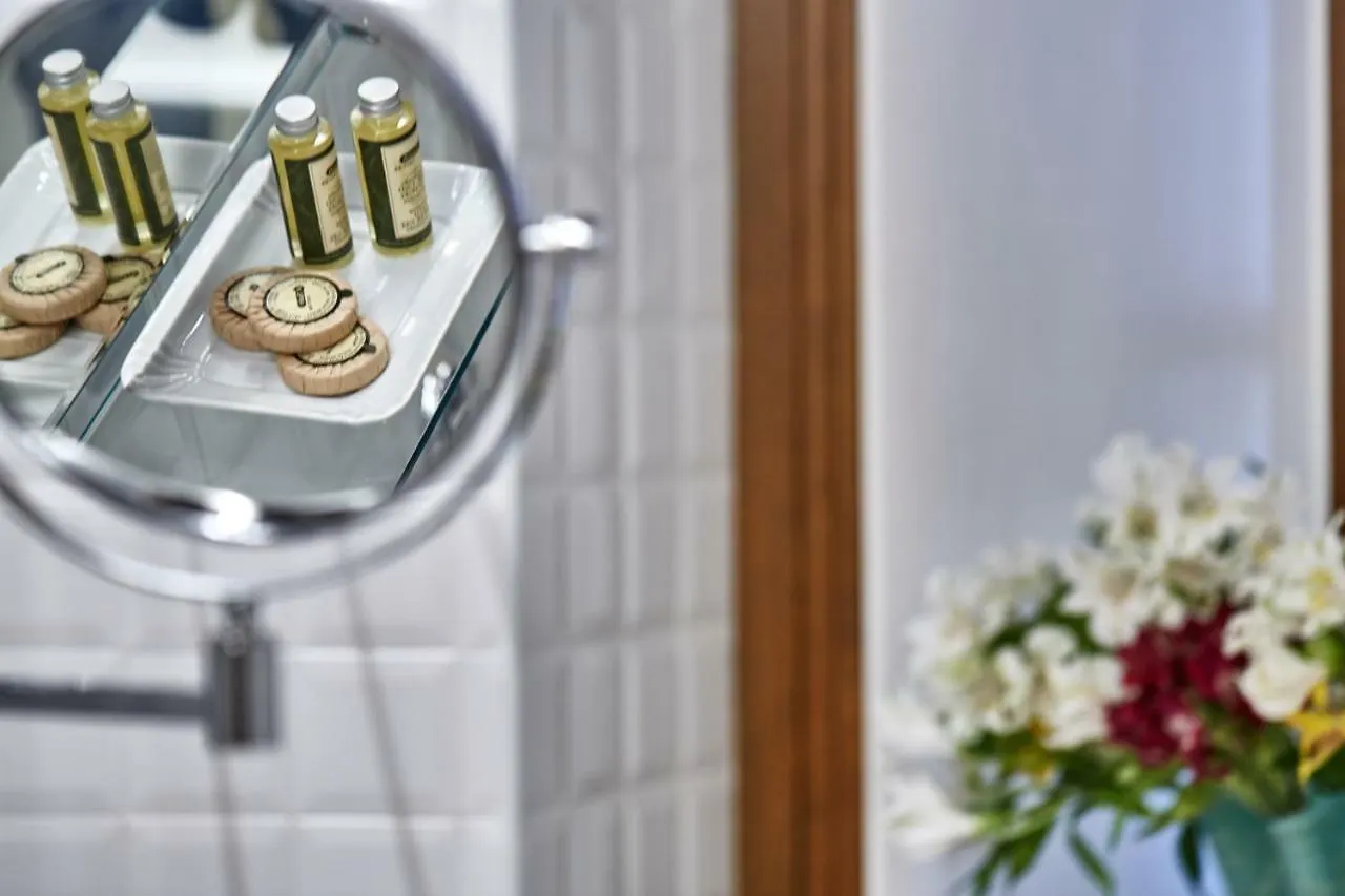 *** Hotel Albergo Trattoria Il Leone Pomponesco Italien